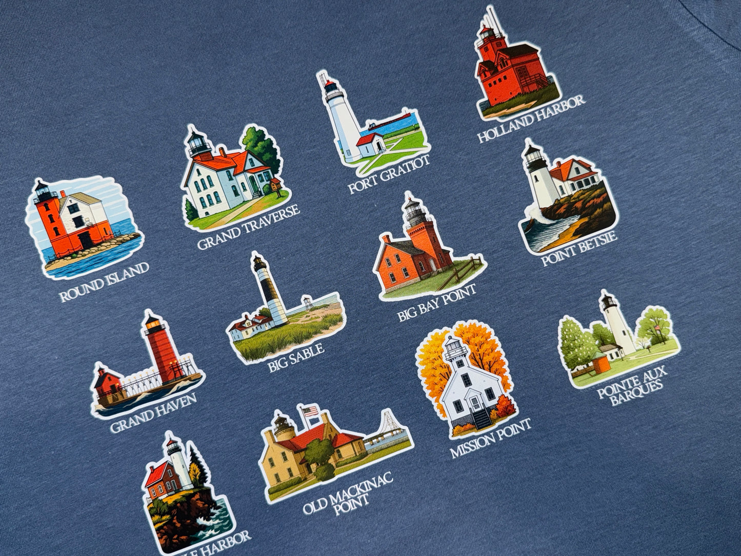 Mitten Knots™ Michigan Lighthouses Unisex Heavy Blend Hooded Sweatshirt