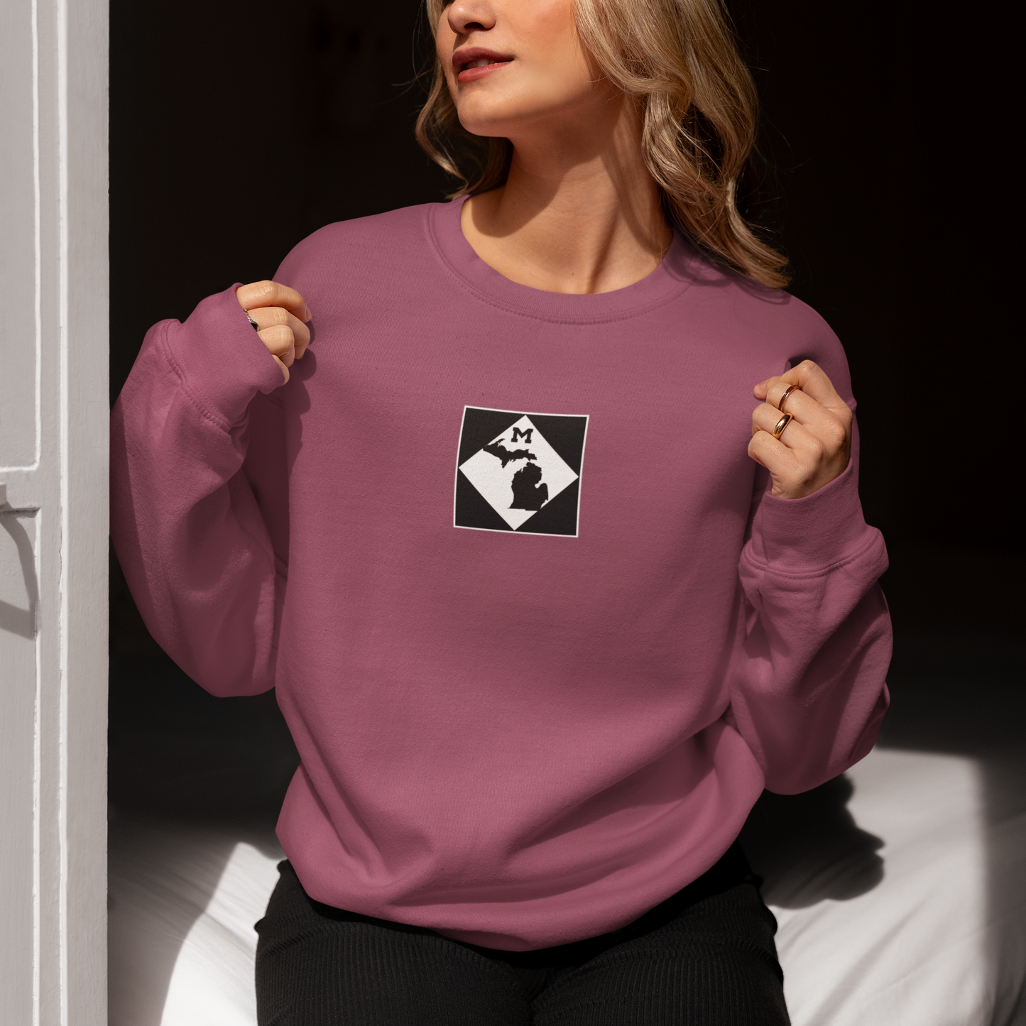 Michigan M-Road Sign Emblem Unisex No Hood Crewneck Sweatshirt